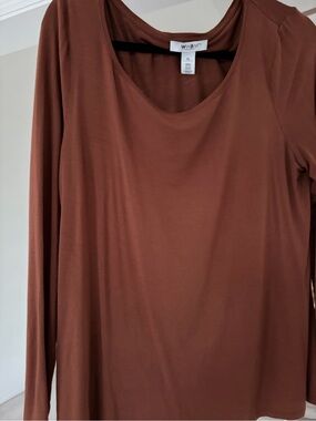 White House Black Market Long Sleeve Scoop Neck Top - Terracotta